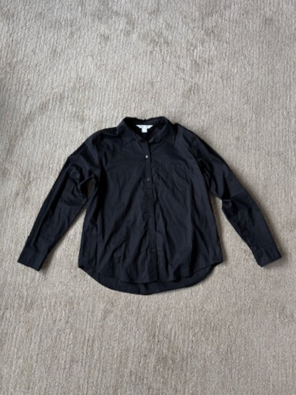 Old Navy Women's Long Sleeve Button Down Blouse in Perfect Condition